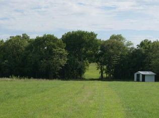 17101 S Croco Rd, Overbrook, KS 66524