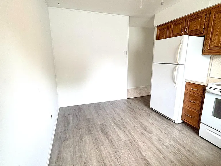 11 Sheldrake Rd — Photo 10