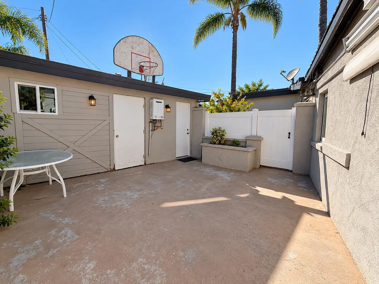 Studio, 500 sqft, $1,795 — Photo 2