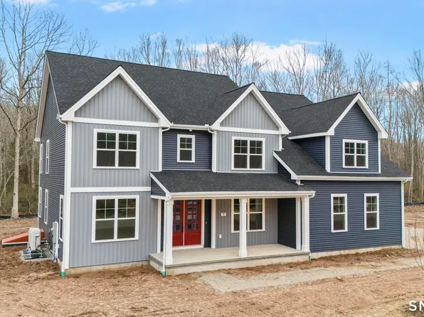 9 Twin Valley Road, East Lyme, CT 06333