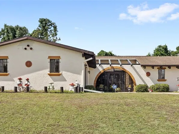 2080 ROSEWAY AVENUE, DELTONA, FL 32738