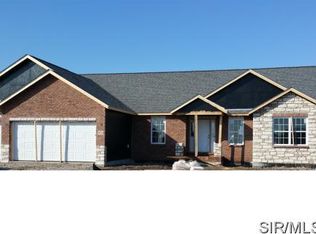 9713 Winnebago Way, Mascoutah, IL 62258