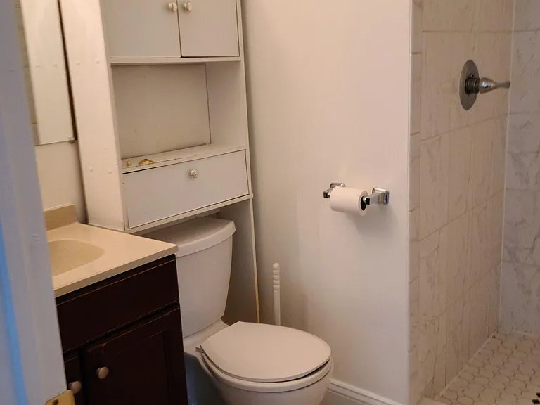 2721 Lindell St #2 — Photo 6