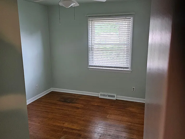 2320 Glenhaven Dr — Photo 11
