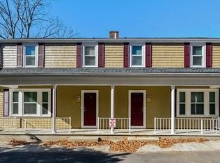 40 Chaloner St, Fall River, MA 02720