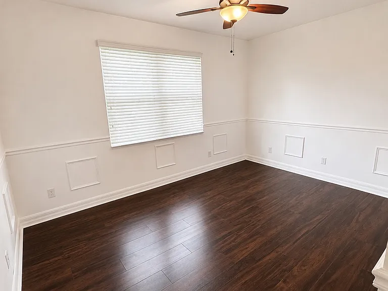 10411 Belfry Cir — Photo 18