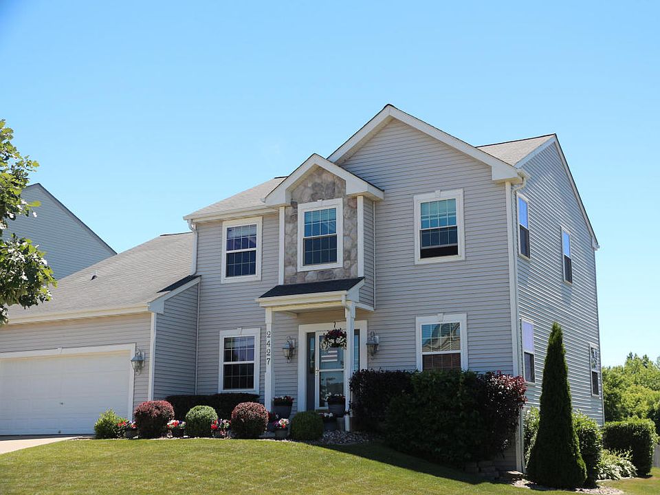 1st image of 2427 E Farmington Ln