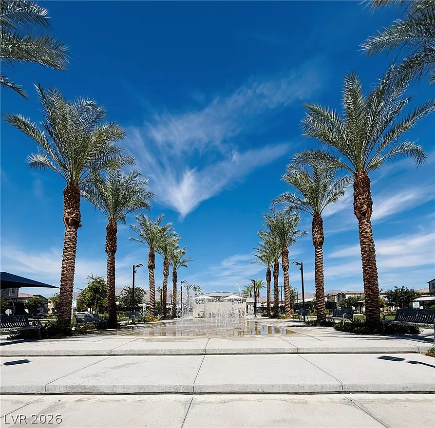 2 bed, 2.0 bath, 958 sqft, $1,950 — Photo 1