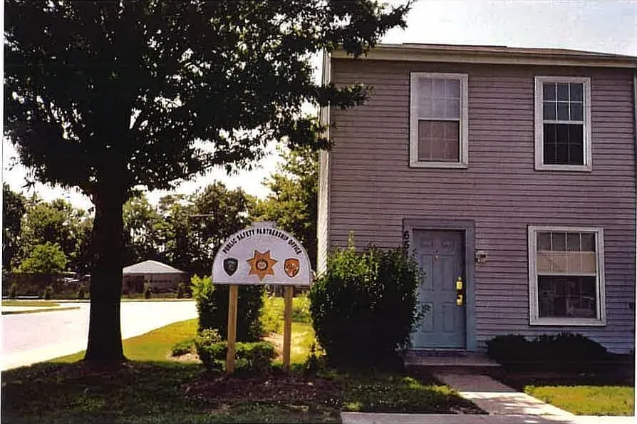 Carroll La Plata — Photo 4