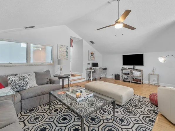 2925 SE Dune Drive, Hutchinson Island, FL 34996