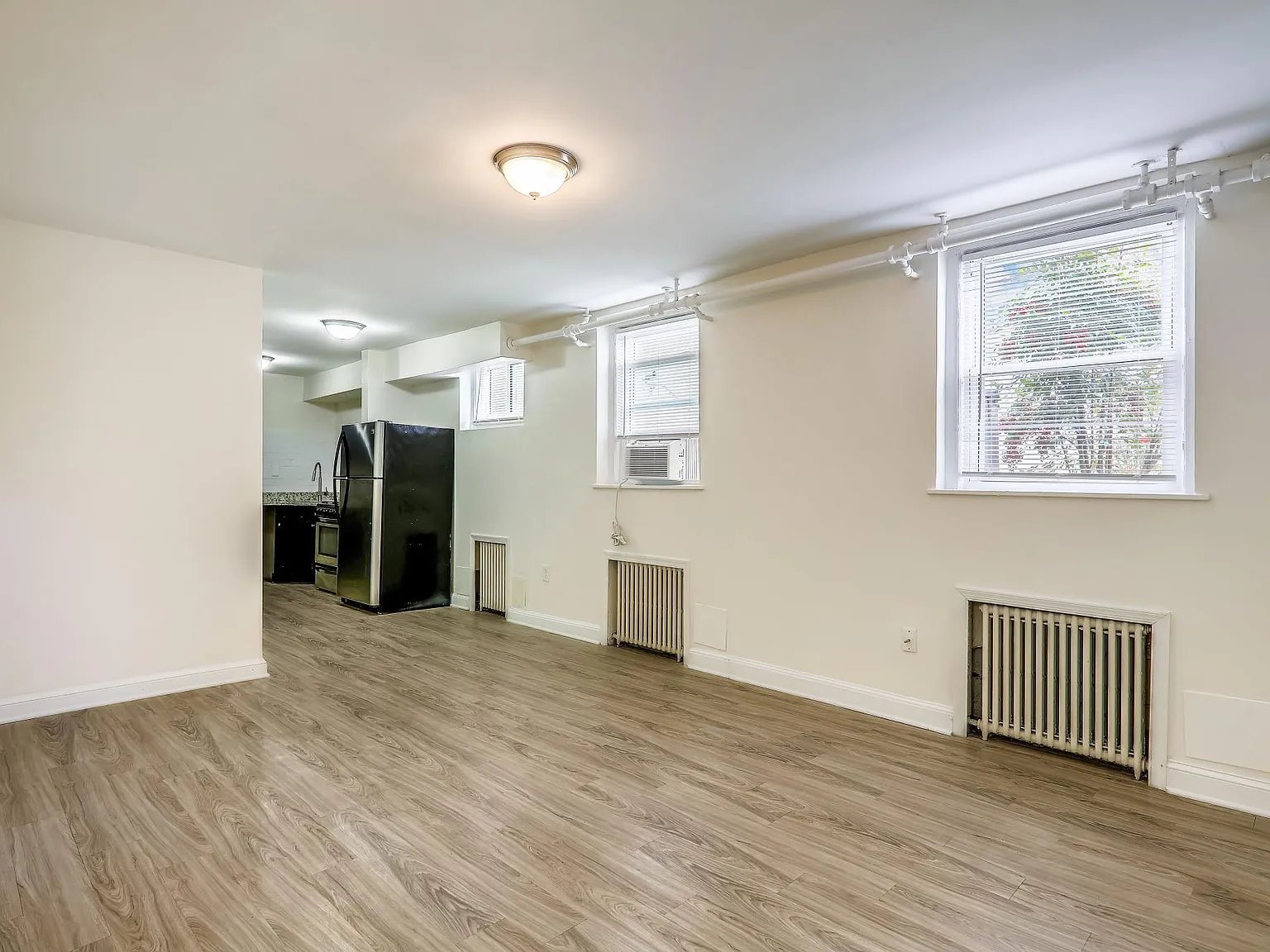 1 bed, $1,295 — Photo 3