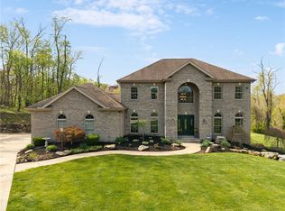 1098 Government Rd, Irwin, PA 15642