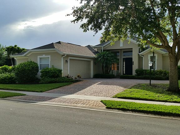 3rd image of 648 Brush Foot Dr