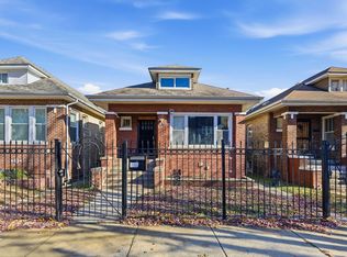 8111 S Manistee Ave, Chicago, IL