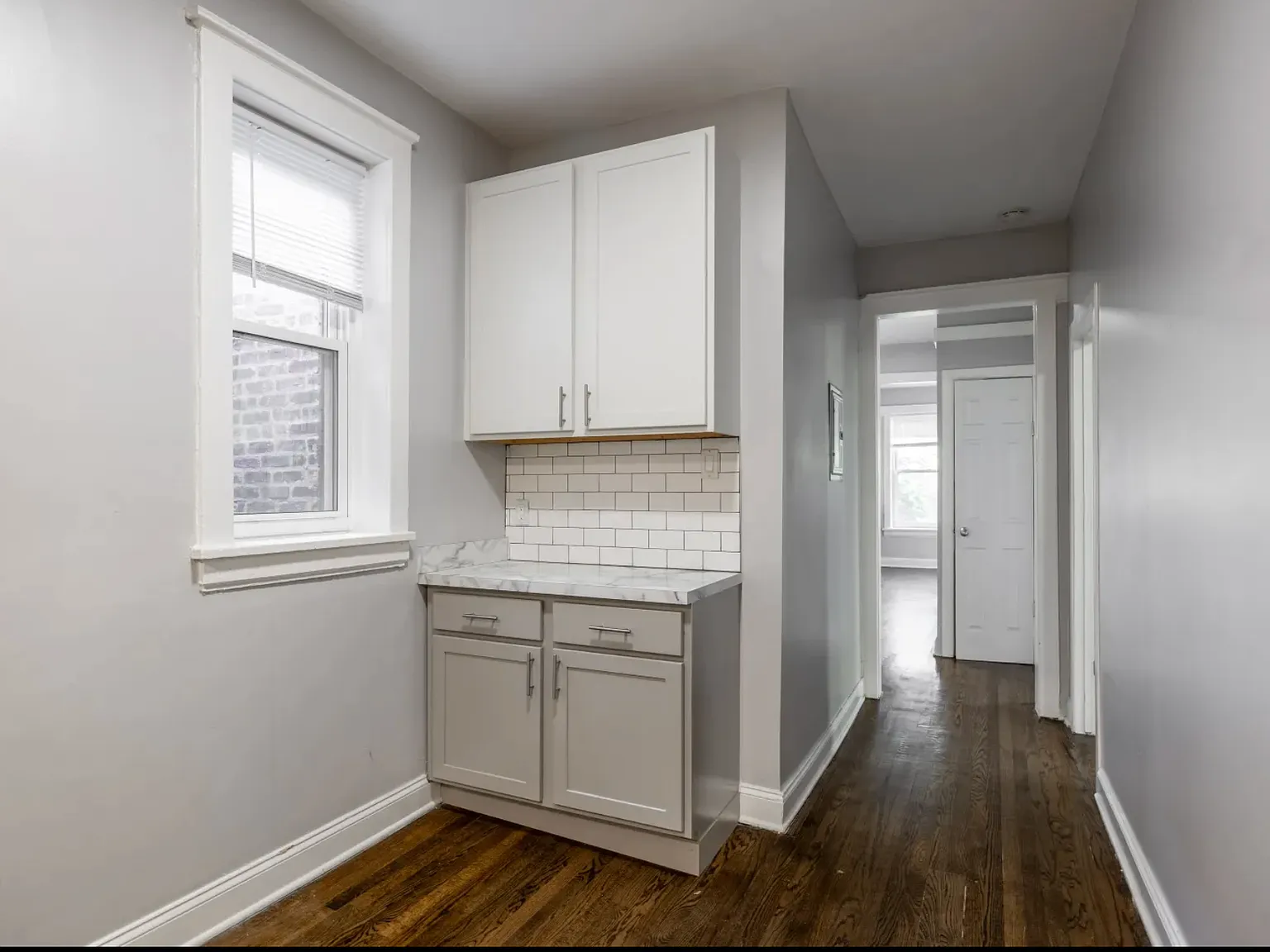3 bed, 1200 sqft, $2,800 — Photo 3