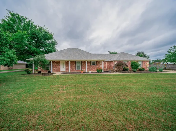 1001 Jamerison Rd, White Oak, TX 75693