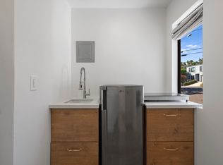 4885 Randall St, San Diego, CA 92109