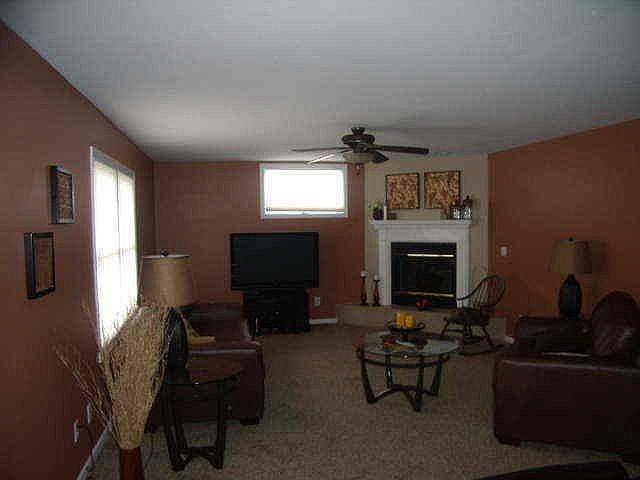 2nd image of 3678 Mystic Ct