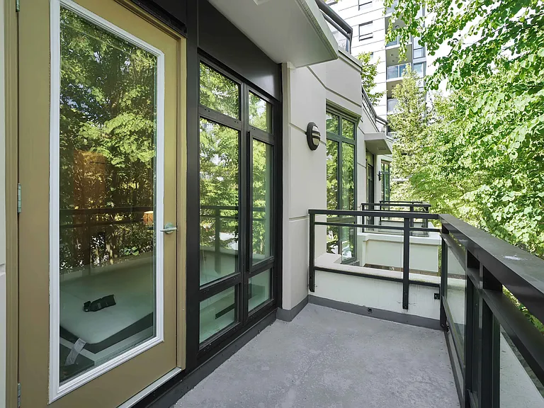 6351 Buswell St #7 — Photo 11