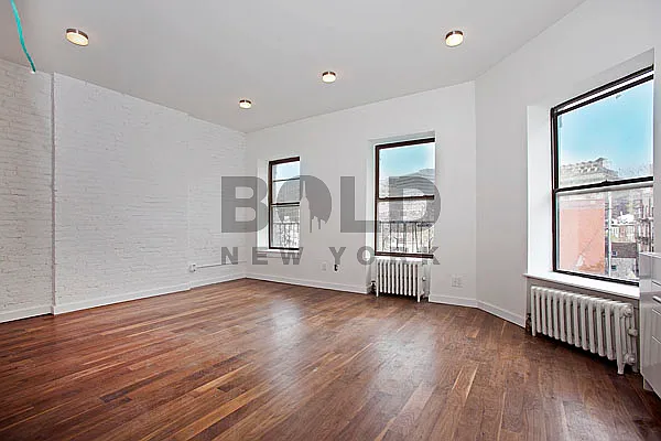 Rented by Bold New York | media 41