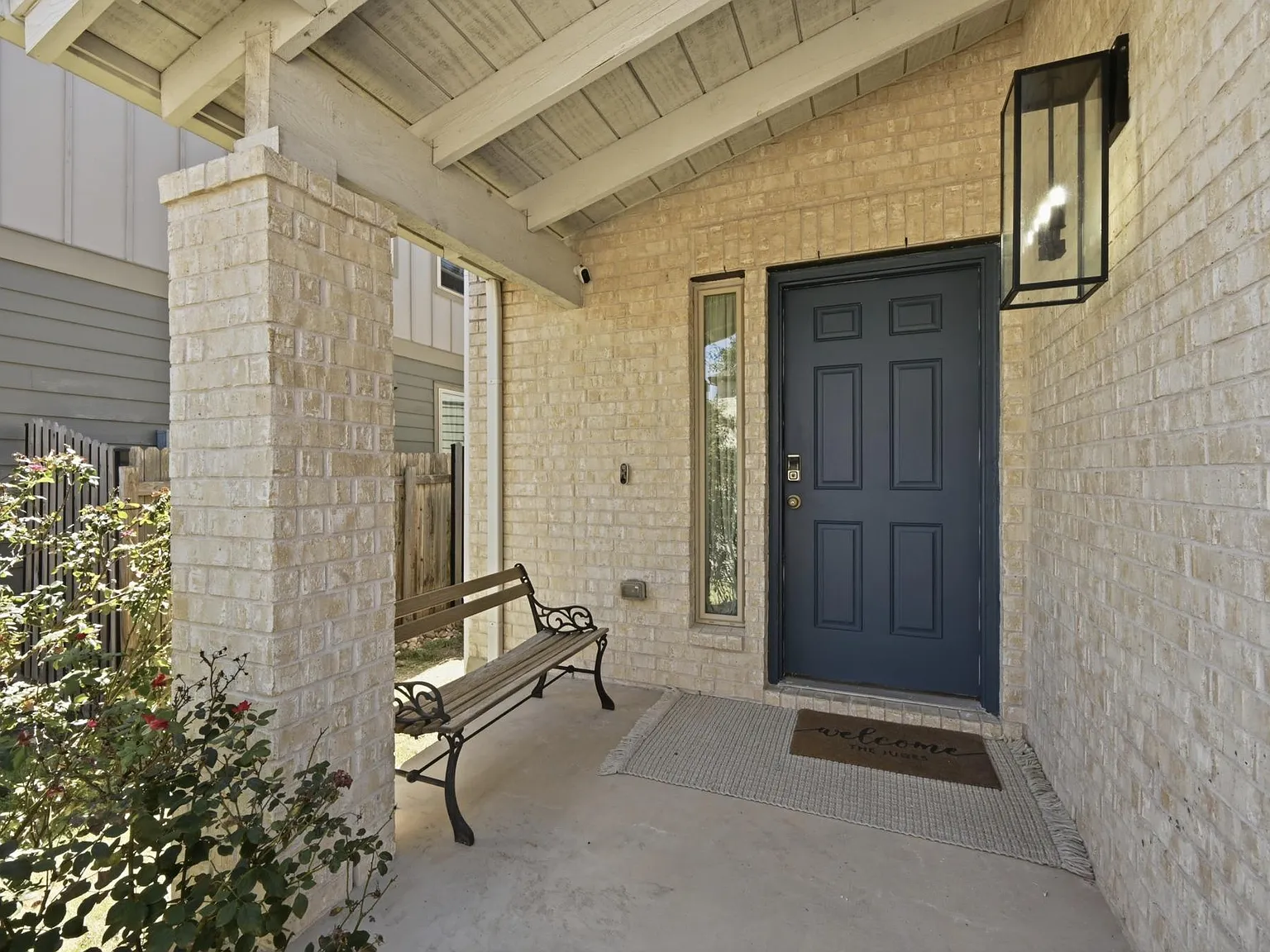 4 bed, 2.5 bath, 2013 sqft, $2,650 — Photo 4