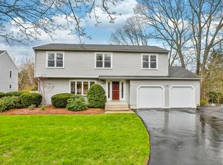 5 Gibbs Valley Path, Framingham, MA 01701