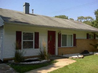 410 Sylvan Springs Rd, Saint Louis, MO 63125