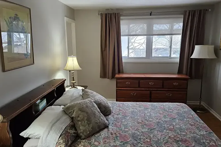 130 Withrow Ave #1A — Photo 10