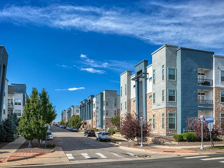 Arista Flats — Photo 9