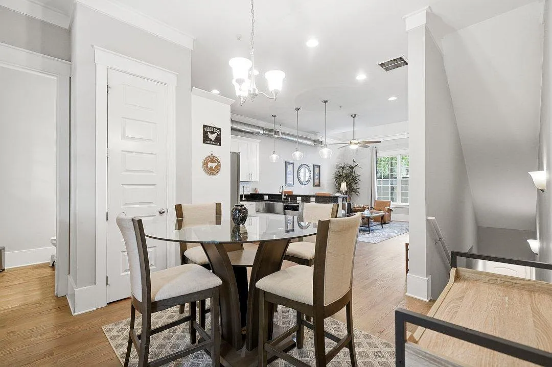 3371 Dogwood Dr - 240 — Photo 3