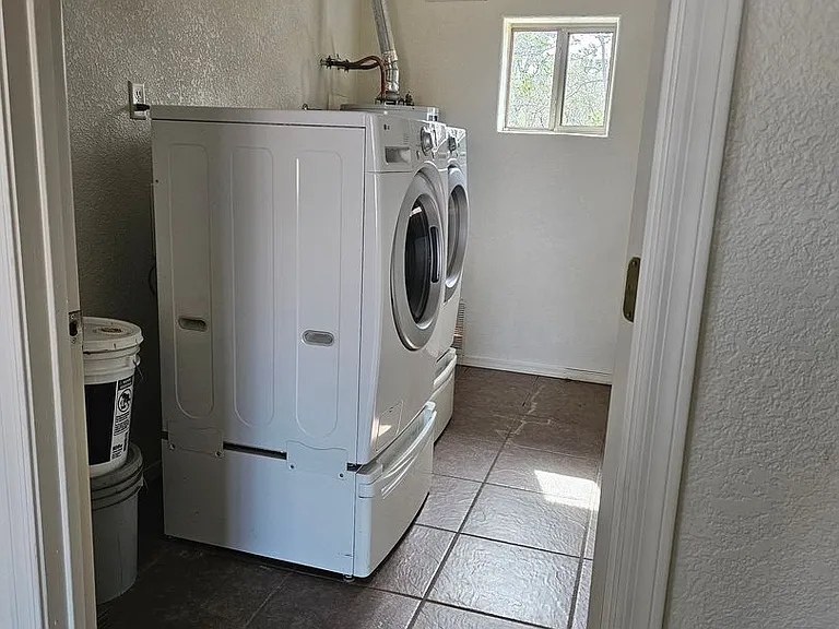 5018 Evergreen Dr — Photo 11