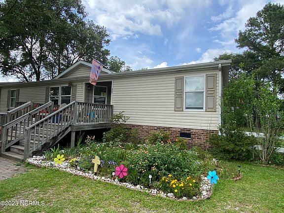 2nd image of 460 Hannah Drive SW