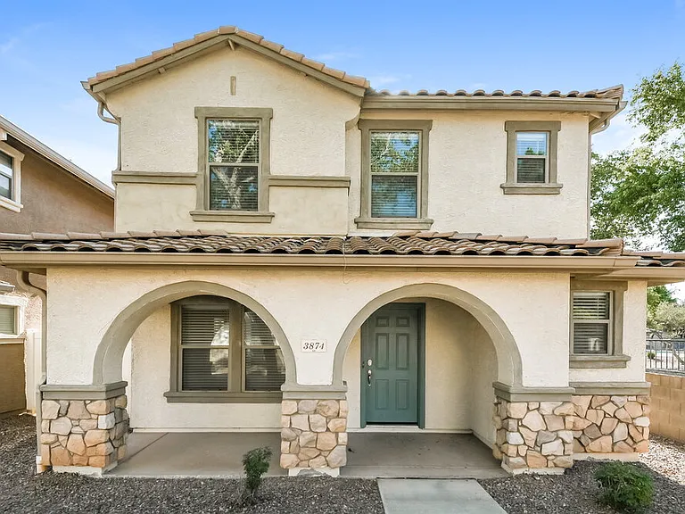 3874 E Jasper Dr — Photo 1