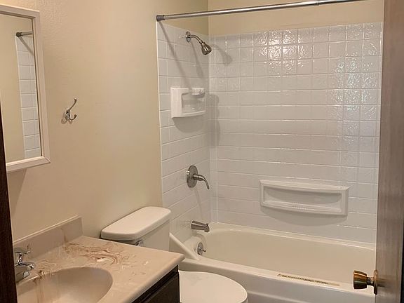 4th image of 535 W Utah St APT 2