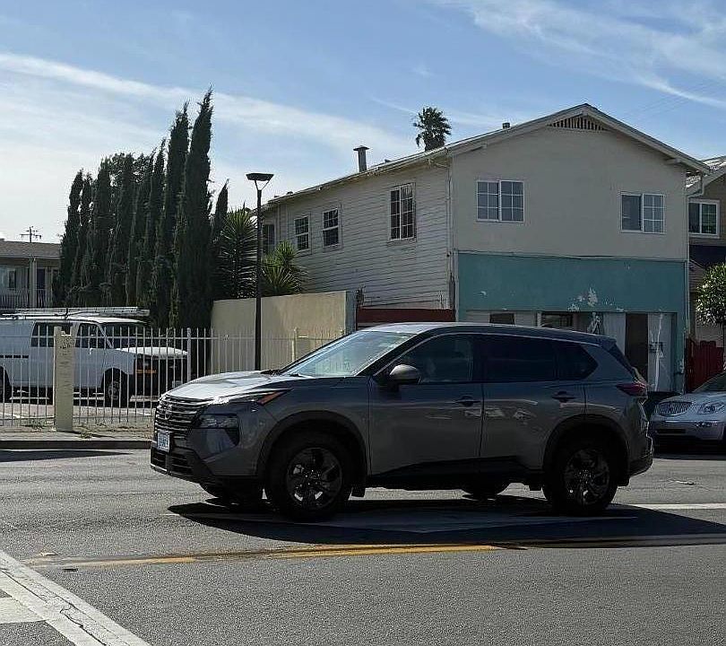 2nd image of 2609 Sonoma Blvd