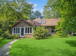 4 Summit Ln, Carmel, NY 10512
