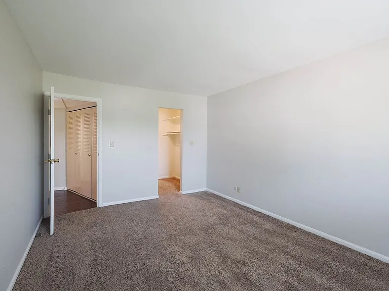 The Jefferson Apartments — Photo 180