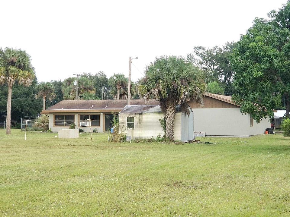 1st image of 2851 Iroquois Avenue