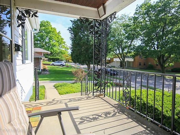4th image of 124 Firwood Dr