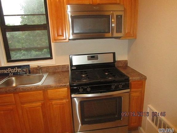 5th image of 209-10 41st Ave #2r #2R