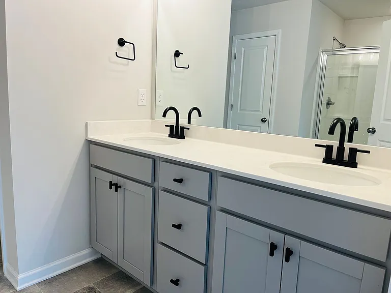 8 Iron Dr — Photo 16