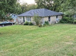 1117 Clintonville Rd, Paris, KY 40361