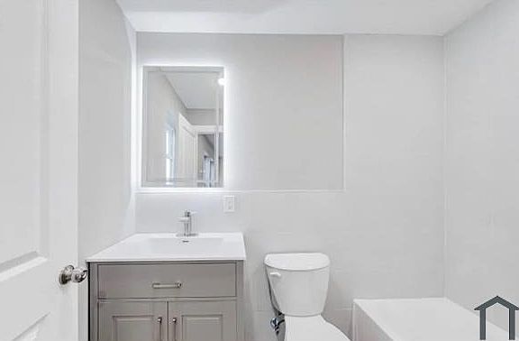 3rd image of 792 S 18th St #1