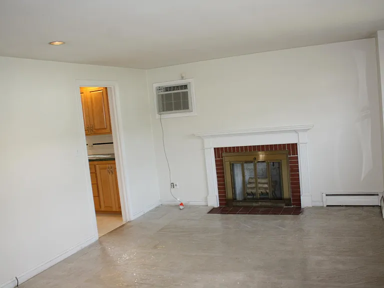 129 Wayside Rd — Photo 10
