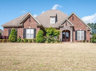 54 Brookstone Rd, Wetumpka, AL 36093