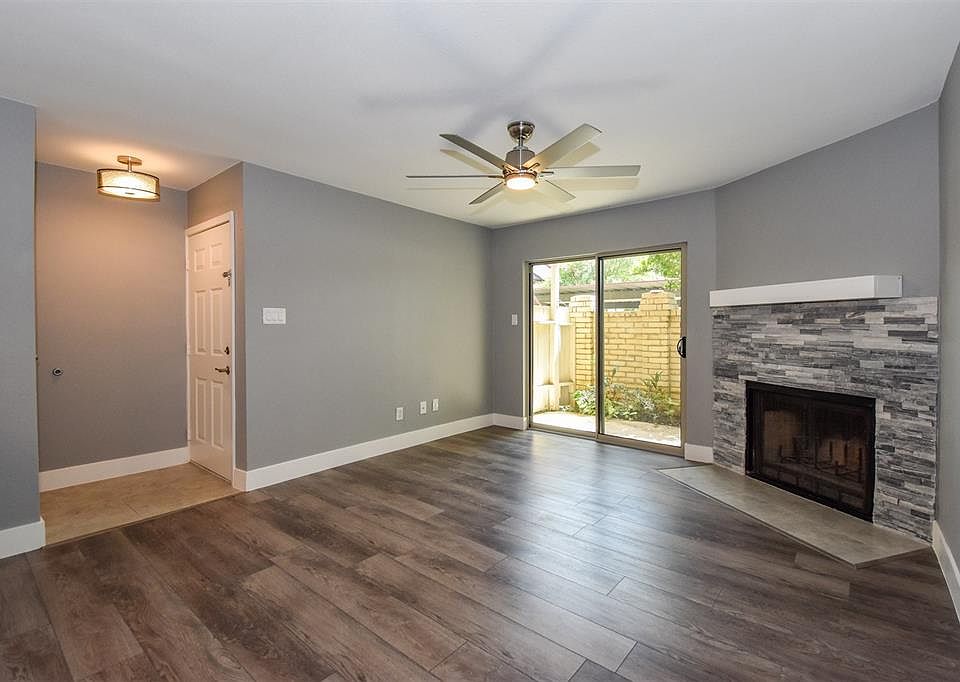 1st image of 2120 El Paseo St APT 407