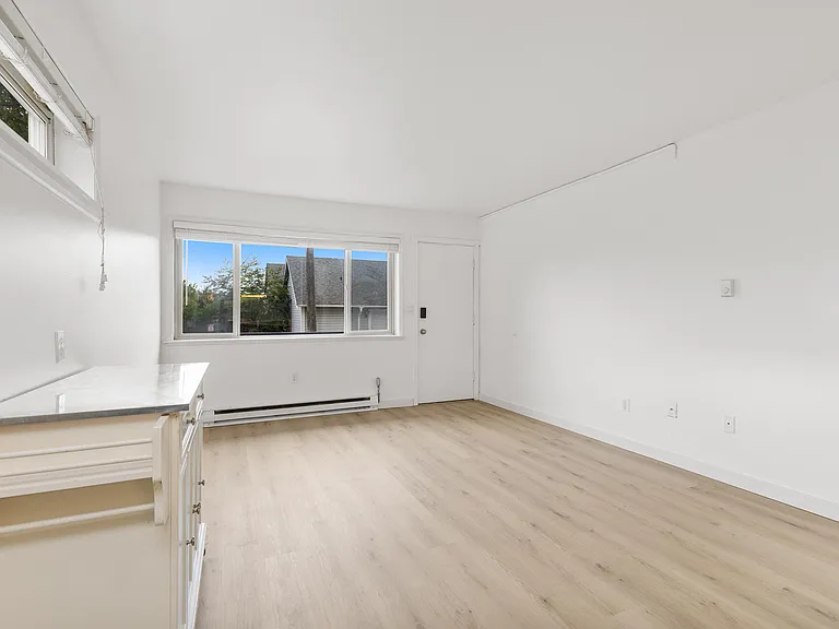 Rucker Court Apartments — Photo 12