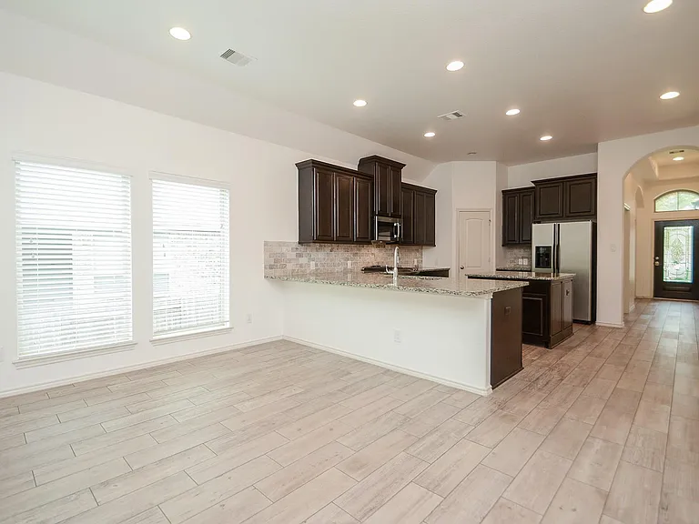 232 Clementine Ct — Photo 11