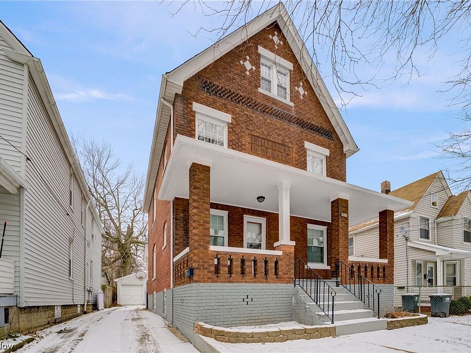 1st image of 2056 Lark St