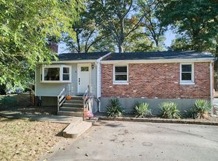 19 Leedham St, Attleboro, MA 02703